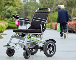 Airwheel H3T floding electric wheelchair